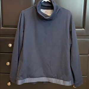 Women’s NIKE sweatshirt size XL